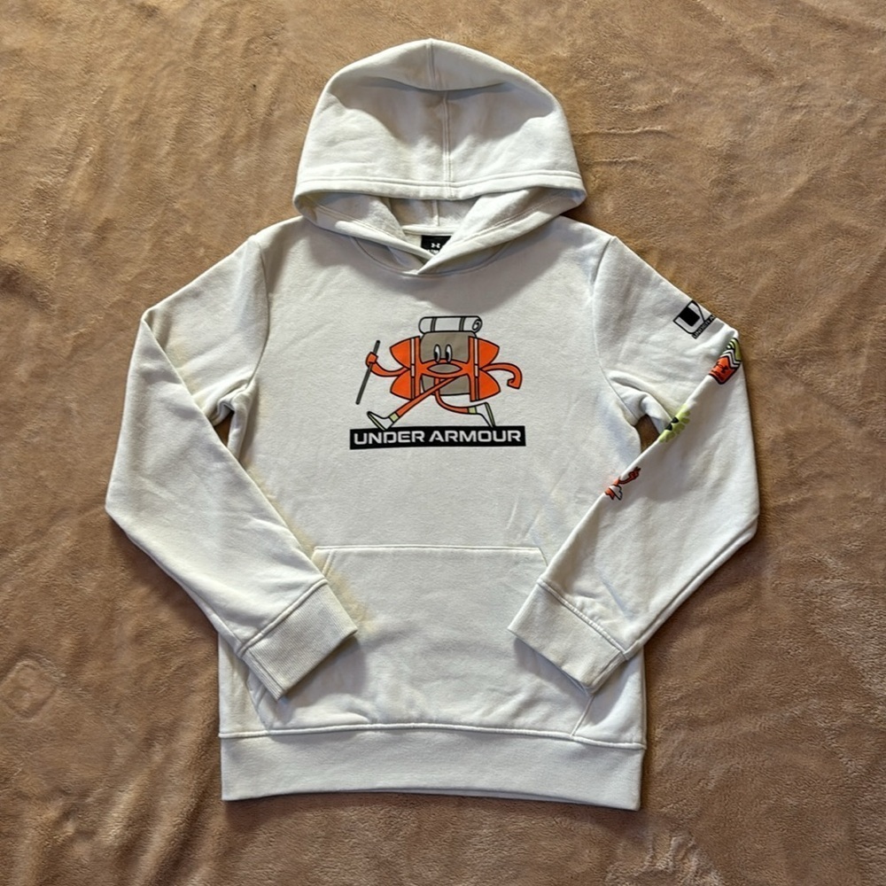 Under Armour hoodie for youth kids size M
